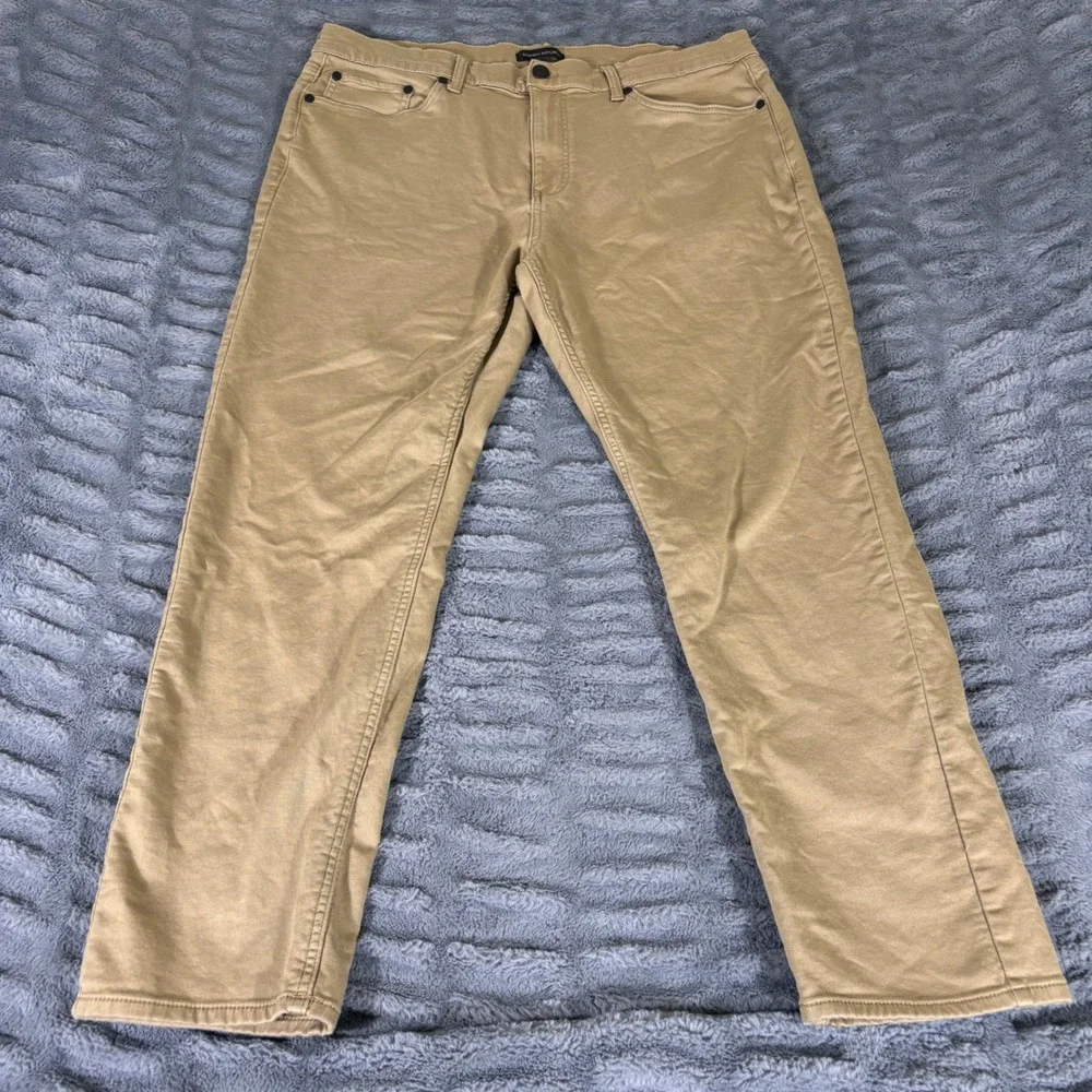 Banana Republic Mens 38x28 Khaki Tan 5 Pocket Stretch Chino Pants Straight Leg